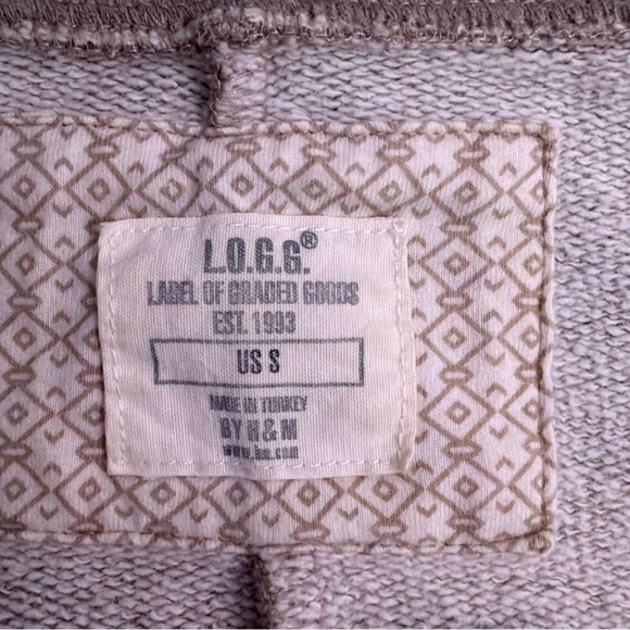 Women's sports/casual jacket with full zipper. - Picture 6 of 6